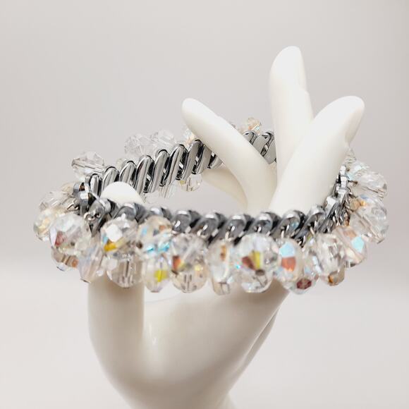 Vintage Aurora Borealis Crystal Cha-Cha Stretch Bracelet 10mm Beads - Picture 6 of 10